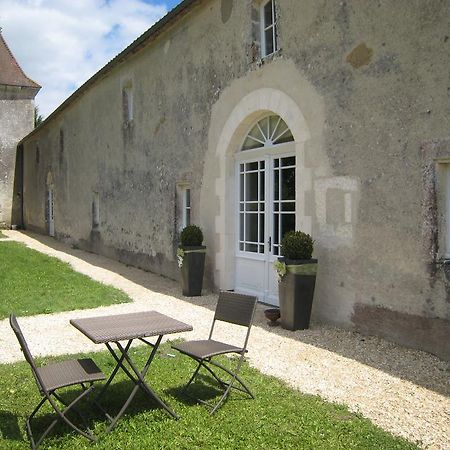Chateau De Puyrigaud Bed & Breakfast Leoville Luaran gambar